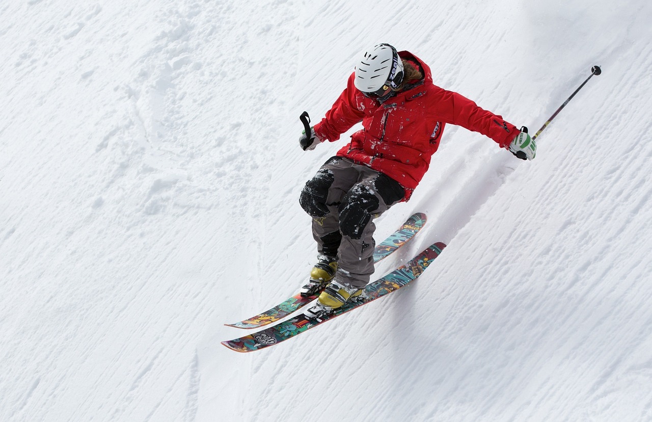Nos conseils pour choisir entre le snowboard et le ski !